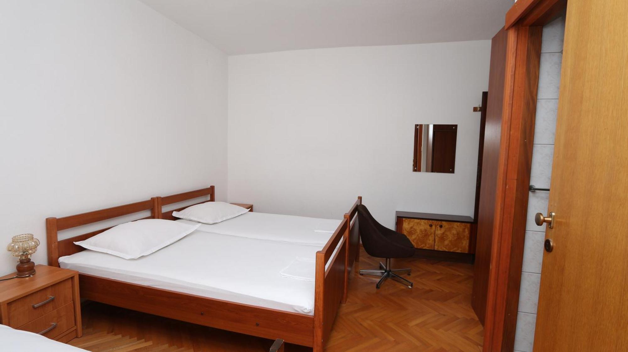 Dinka Guesthouse Makarska Bagian luar foto