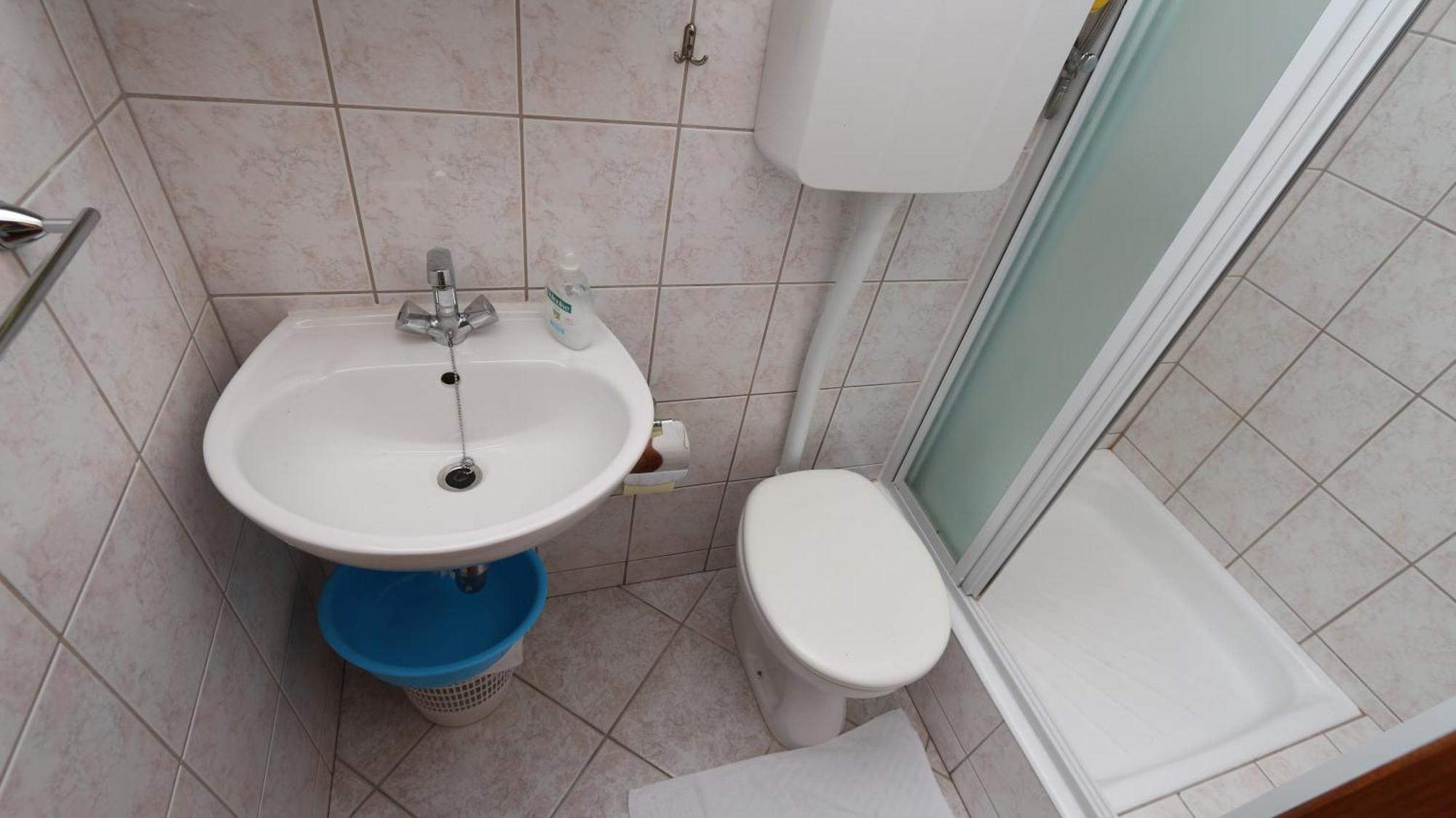 Dinka Guesthouse Makarska Bagian luar foto