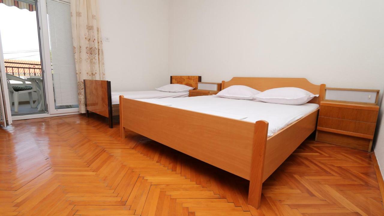 Dinka Guesthouse Makarska Bagian luar foto